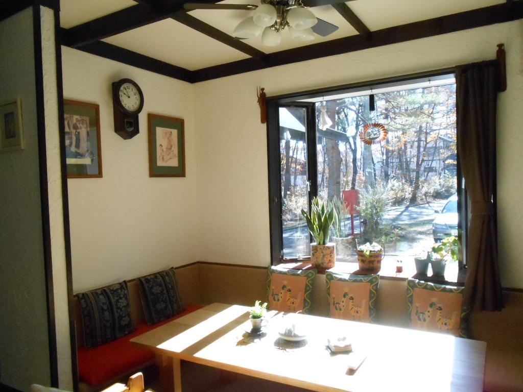 Pension Nugget Inn Hakuba Dış mekan fotoğraf